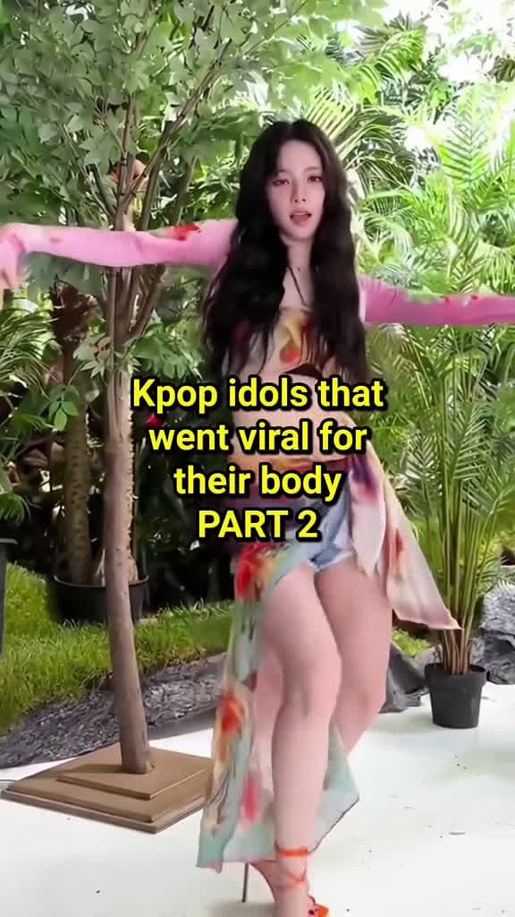 cover for Kpop idols who went viral for their stunning bodies! 💥 #Kpop #ViralIdols #Blackpink #LE_SSERAFIM #Mamamoo