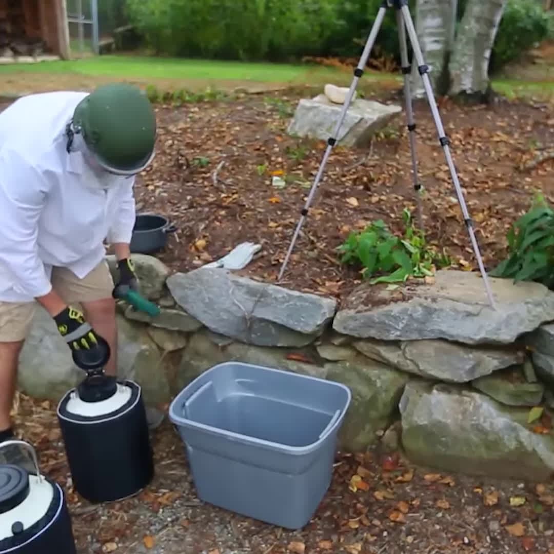 cover for What Happens If You Pour Boiled Water into Liquid Nitrogen
