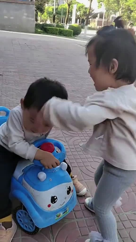 cover for What should I do foryourpage funny baby babytok funnyvideos fyp 70762 #trending