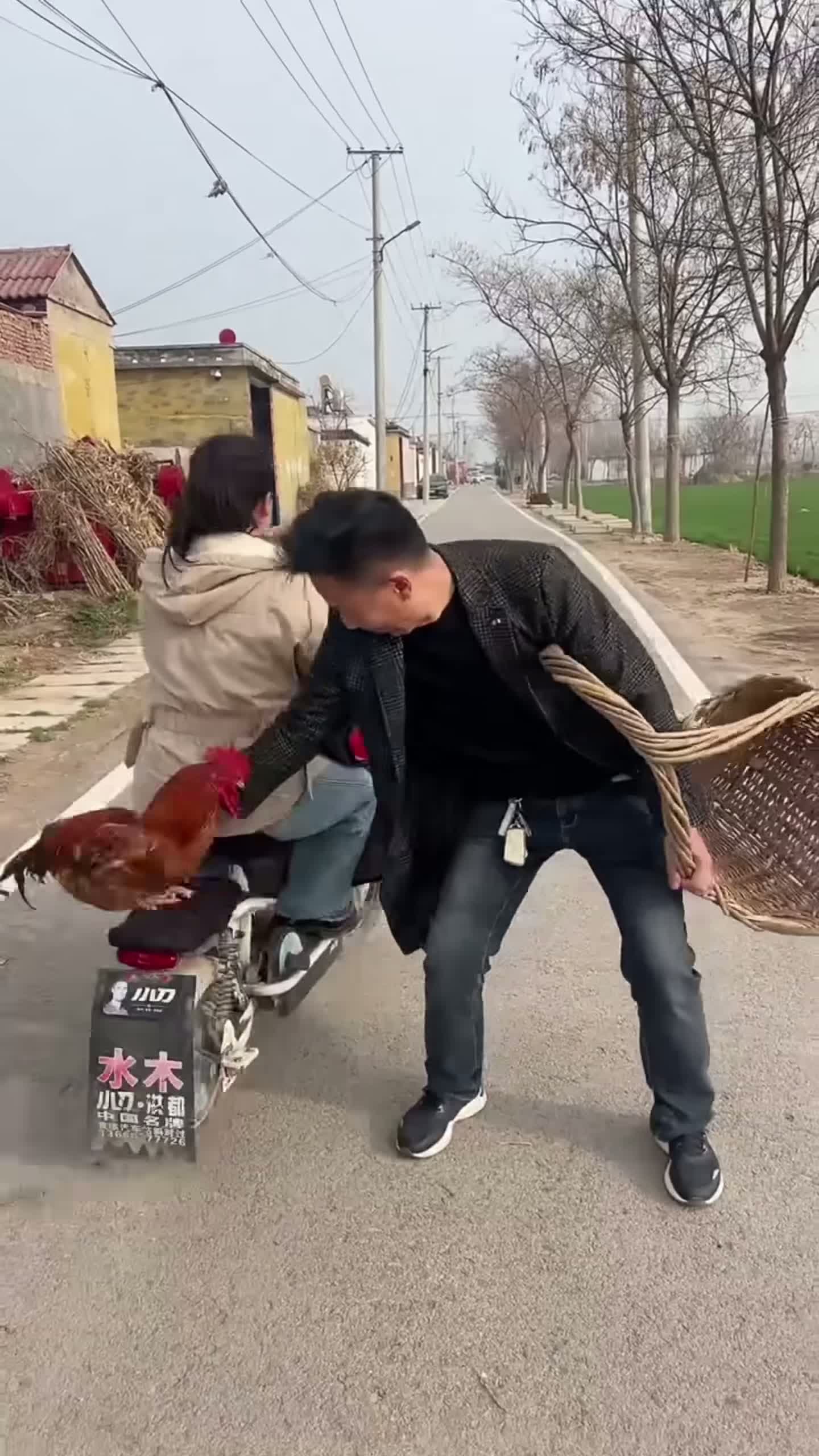 cover for Funny Chinese Prank Video😂 #toofunnytoscroll #prank 