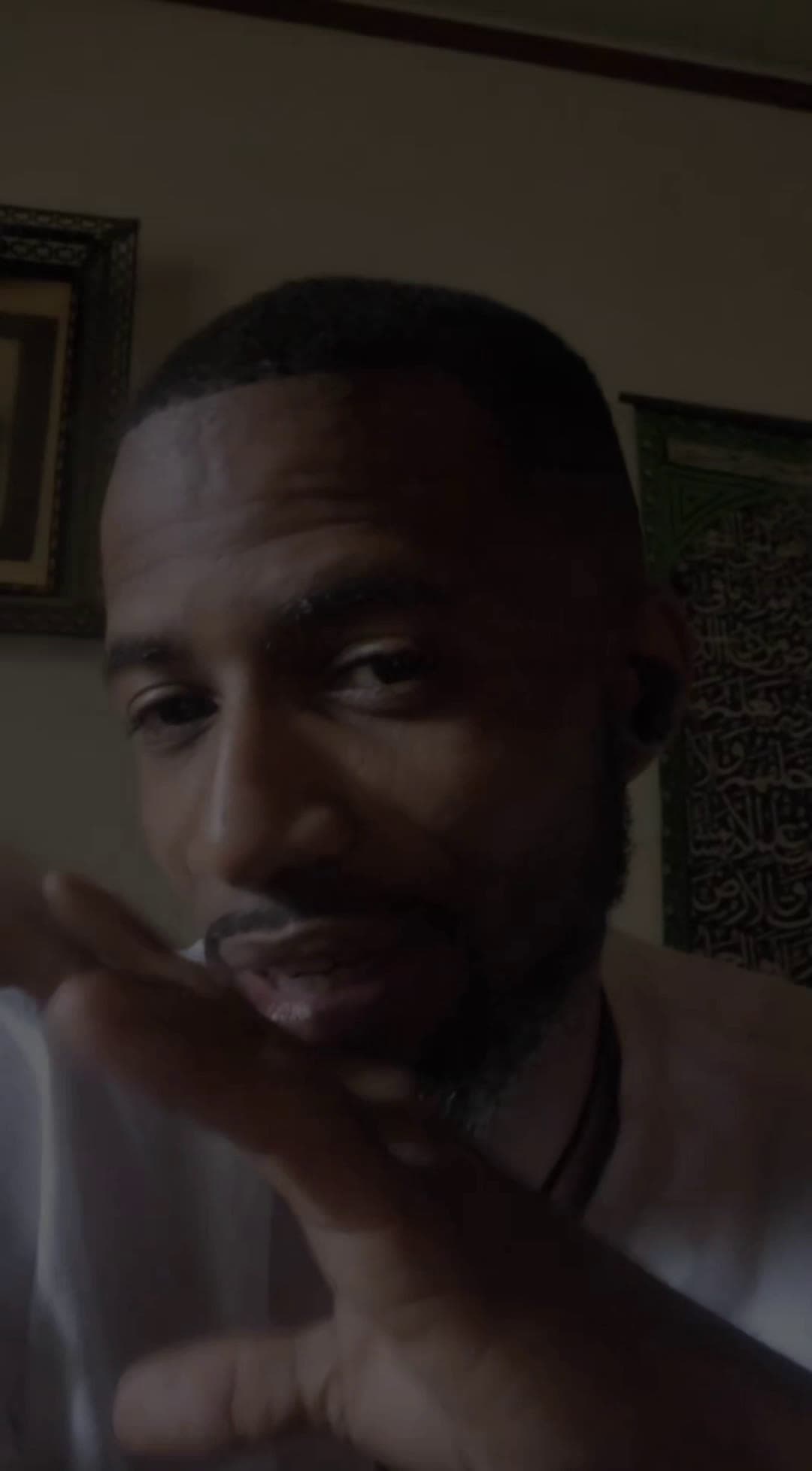 cover for Giving appreciation while people here. Its' never too late to give flowers to the one's that have your back #unity #fyp #viral #leader #god #podcast #subscribe #dailyvlog #motivate #love 