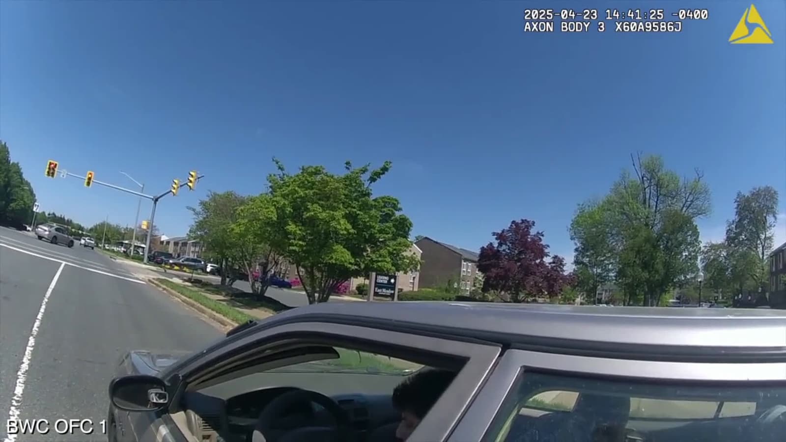 cover for Wild traffic stop in Fairfax county Virginia caught in different points of view #bodycam #police #shooting #fyp #wild #peoplebeingidiots #footage #holyshit #wow #foryou #foryourpage 