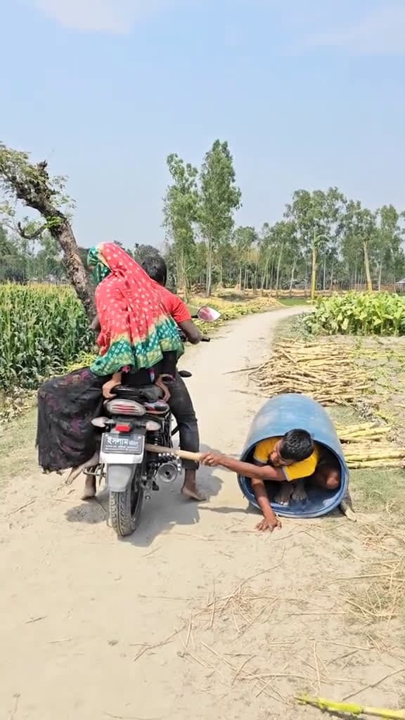 cover for the couple was sit in the motorcycle unitedfun foryou trick funny 84374 #shortvideos