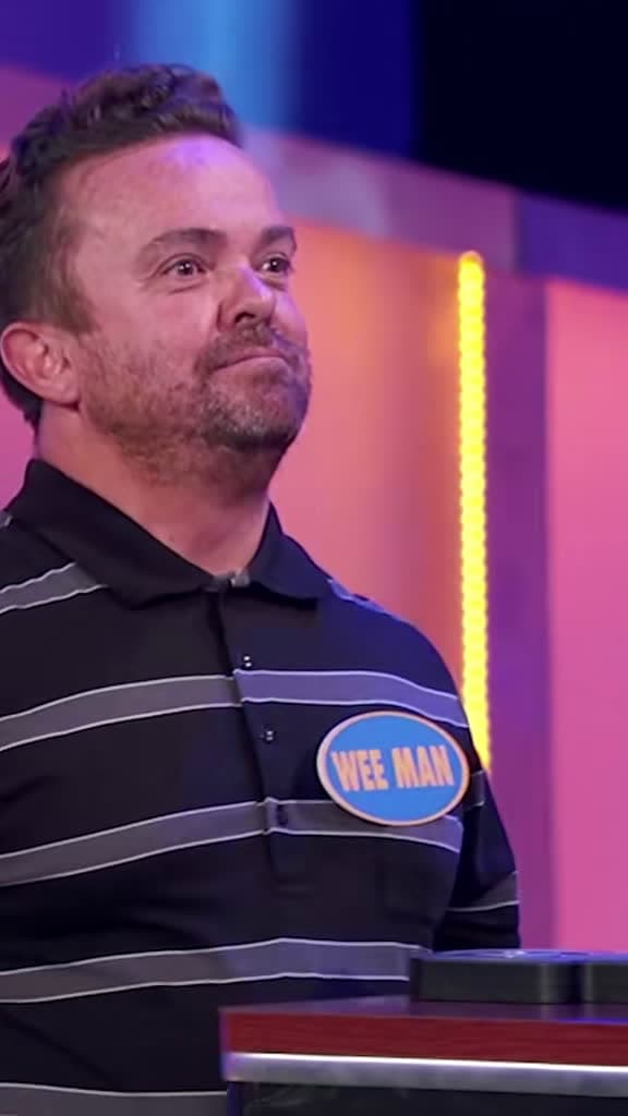 cover for Defend Wee Man with all your heart! 😂 #FamilyFeud #Comedy #SteveHarvey 🎉