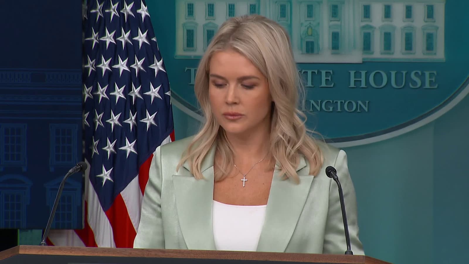 cover for WATCH: The White House on jobs report, US economy added 911,000 fewer jobs than previously reported