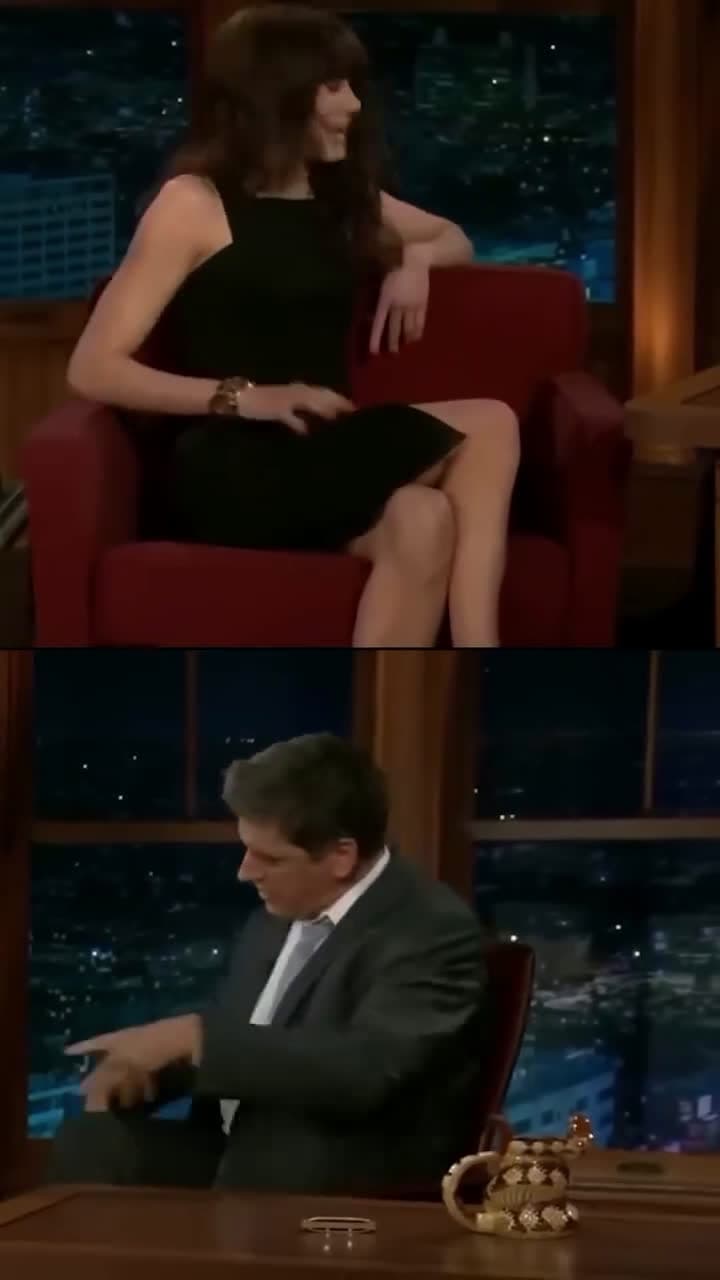 cover for #UnpopularOpinion Big buttons!!#craigferguson #memes #reels
