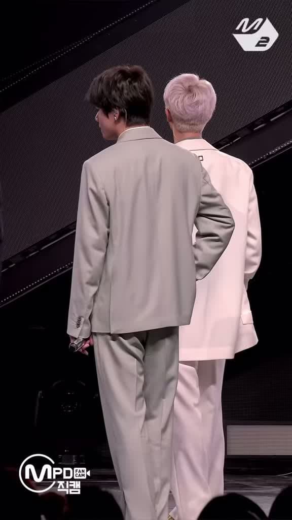 cover for BTS V shining in 4K ‘Boy With Luv’ performance! 🌟 #BTS #Kpop #V #Fancam #4K