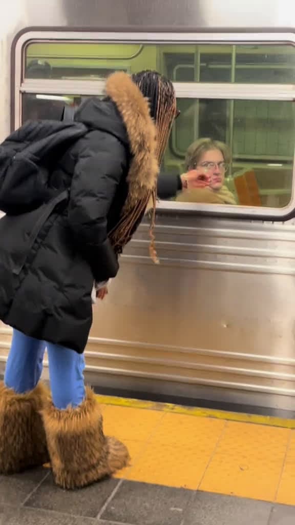 cover for Spreading love in NYC reels nyc Love kindness viral smiles life cute manhattan amazing bea 13023 #trending