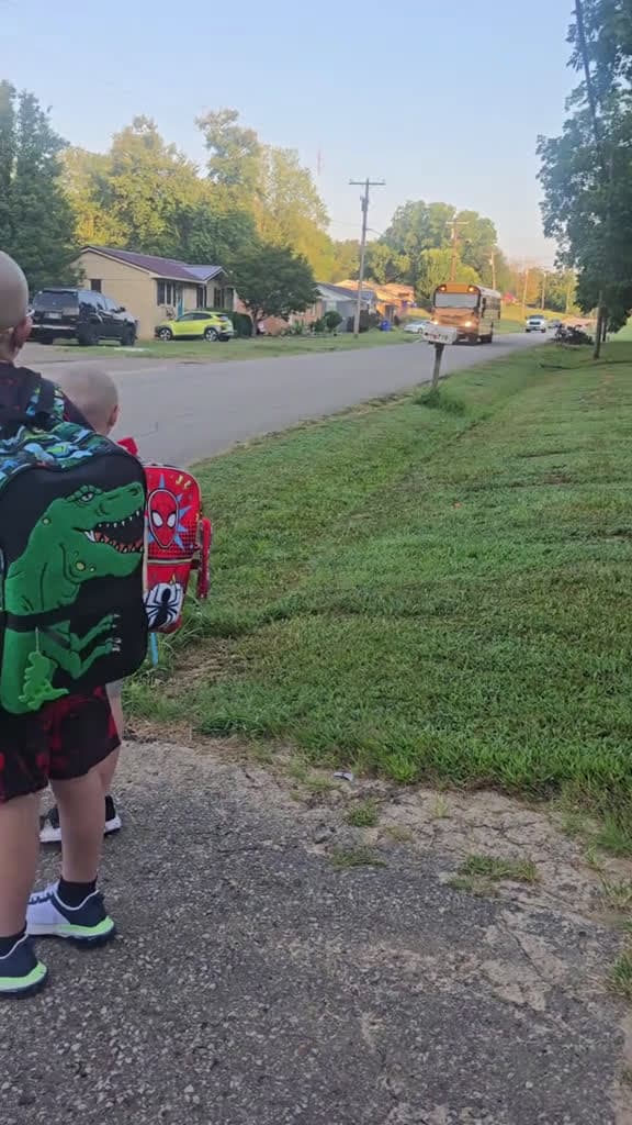 cover for first time on the bus. first day of school.#firstdayofschool #fyp #love  created by Heavenandcarlosstout with JJ Heller’s Proud of You