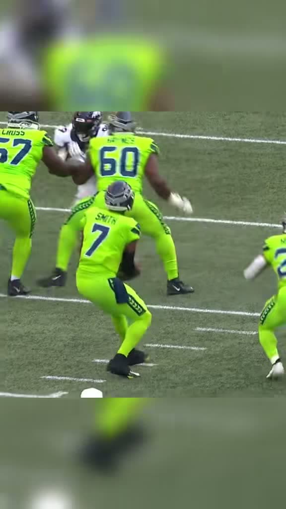 cover for Geno Smith🔥 Nails an Insane Touchdown Pass! #NFL #Seahawks #Football