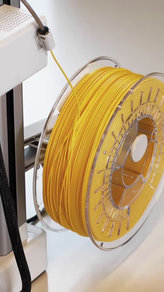 cover for Stop filament tangling in seconds with a few simple tricks for smooth 3D prints 🧵✨ #3DPrinting #FilamentCare #LifeHacks #3DPrintingTips