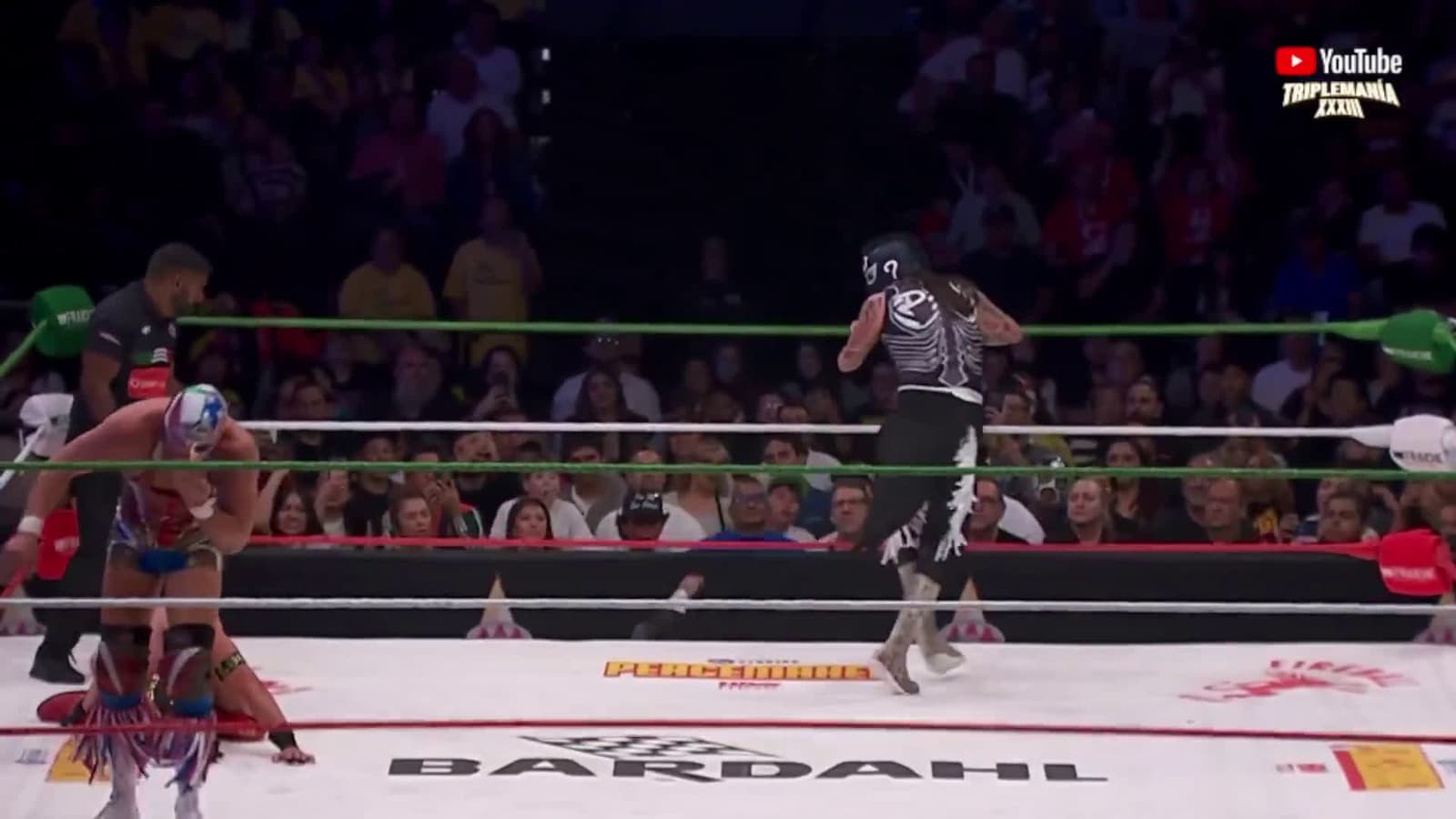 cover for Dominik's big moment gets ruined in a shocking TripleMania twist — you won't believe what happened! 🔥 #TripleMania #Wrestling #DominikMysterio #Spoilers