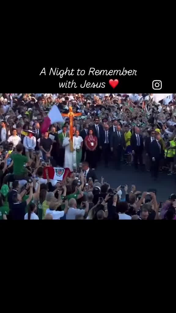 cover for Pope Leo XIV inspires thousands of young people at Rome's Jubilee 2025, spreading hope and unity. #Vatican #YouthJubilee #Rome 🇮🇹