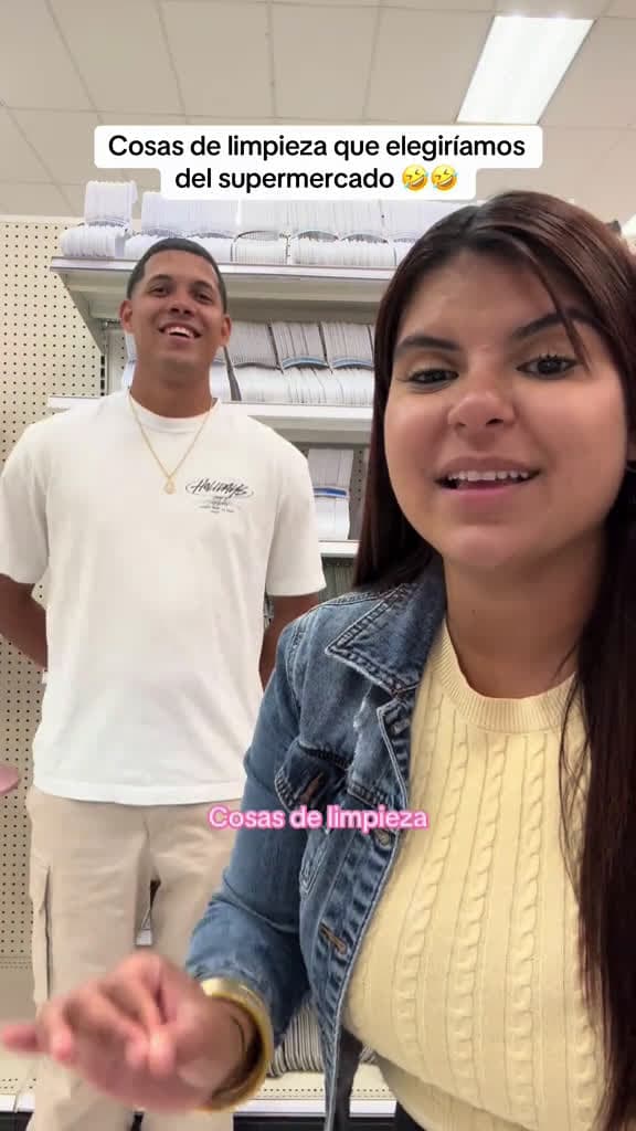 cover for Yo espero que él esté bromeando 🫣🤣 #fyp #parati #viral  created by LaFamiliaGomes❤️ with LaFamiliaGomes❤️’s sonido original
