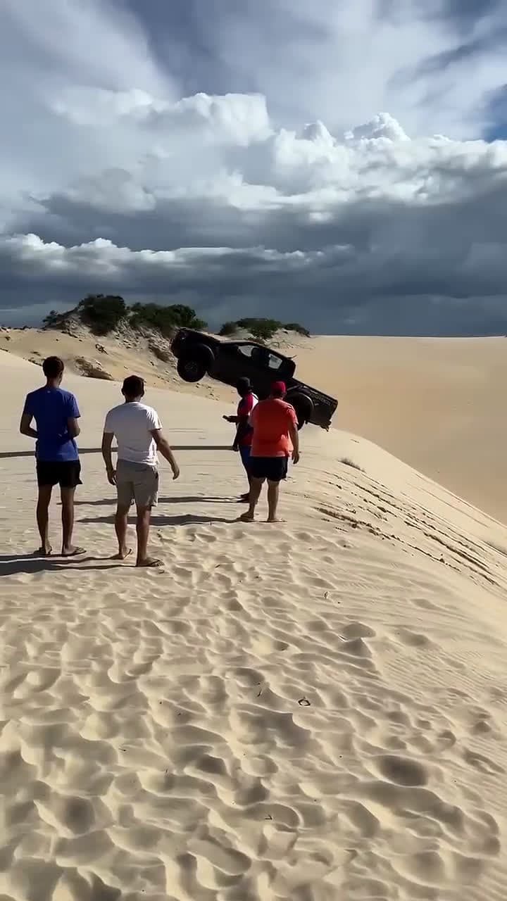 cover for Watch this Brazilian man soar 40 meters in a Ford Ranger Raptor over the dunes of Canoa Quebrada! 🚗💨 #EpicJump #FordRangerRaptor #CanoaQuebrada #OffroadAdventure