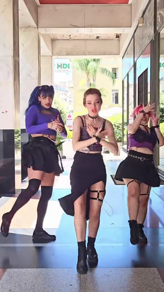 cover for Who’s the baddest? Us, hello🔝🔥 Choreo by Ruri x @sagiramaa #KpopDance #Cosplay #Huntrix