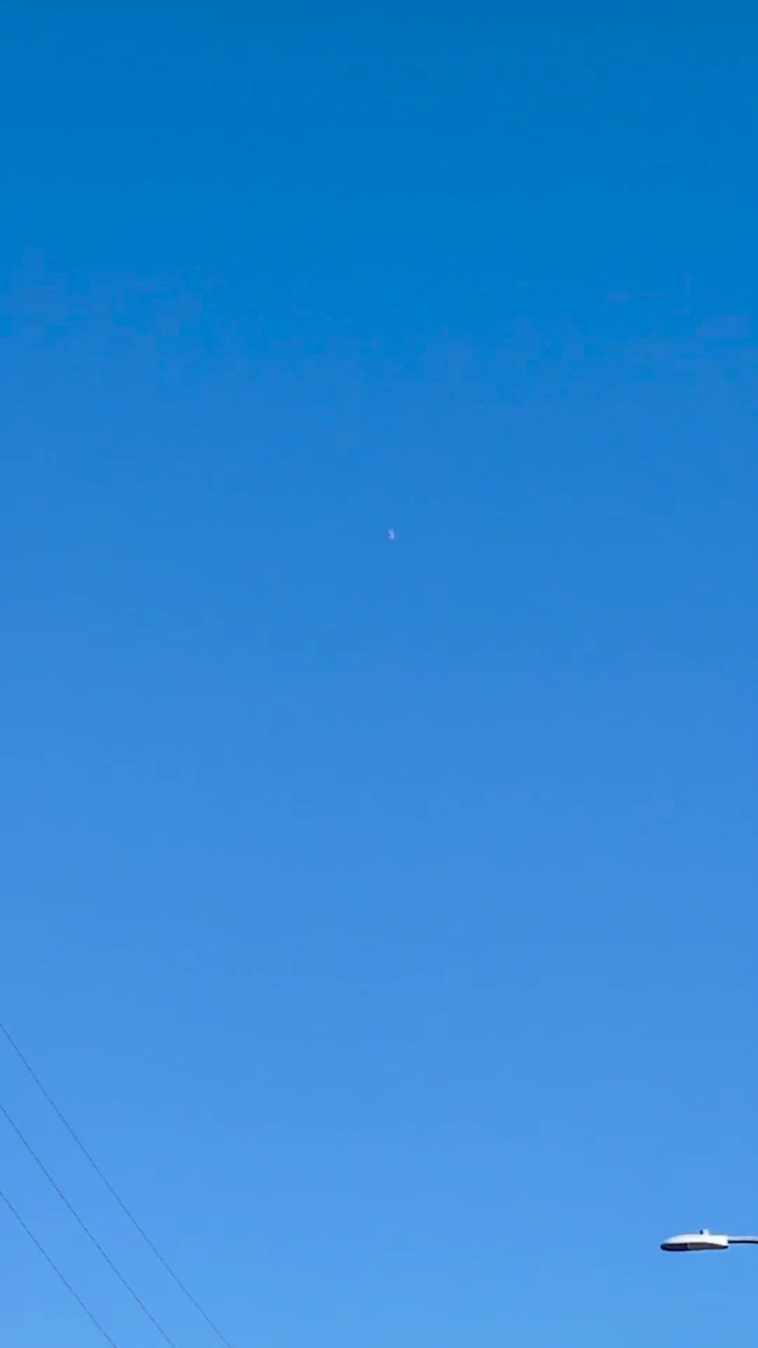 cover for Spotted this strange sight over Lincoln Heights, LA today! 👀 #LosAngeles #LincolnHeights #SkyWatch