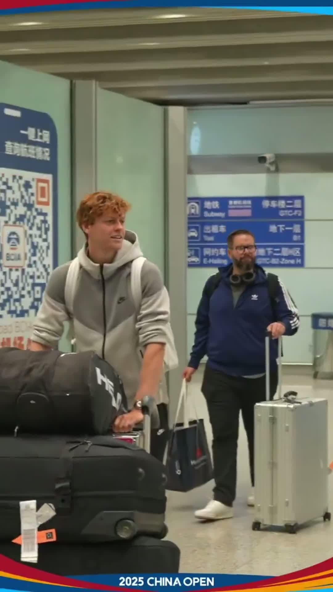 cover for Sinner gets a warm welcome in Beijing with hugs from a female fan! ๐ฅฐ #Sinner #Beijing #FanLove #TennisVibes